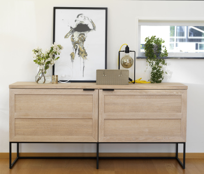Everett sideboard 160 vitpigmenterad ek/svart#2