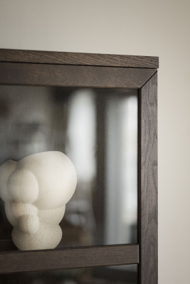 Everett vitrinskåp brun ek/svart#5