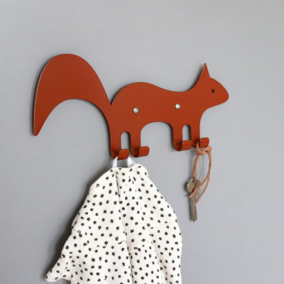 Ekorre väggkrok brun