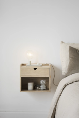 Hillmond sängbord vitpigmenterad ek#5