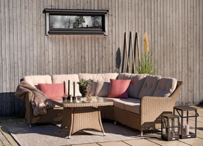 Hornbrook utegrupp 2H2+bord beige med dyna